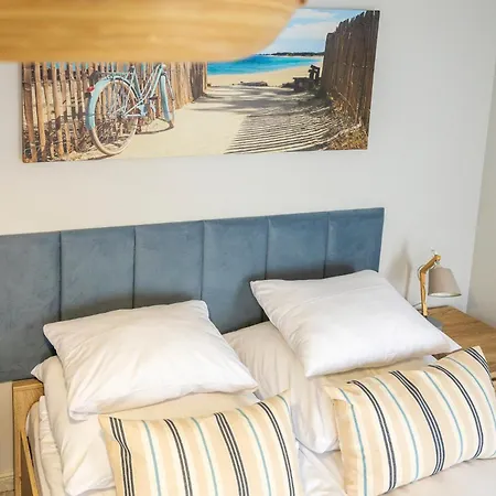 Reymonta 15 Surfingbird Apartmán