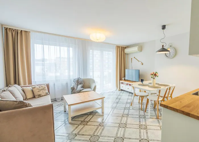 Reymonta 15 Surfingbird Kołobrzeg