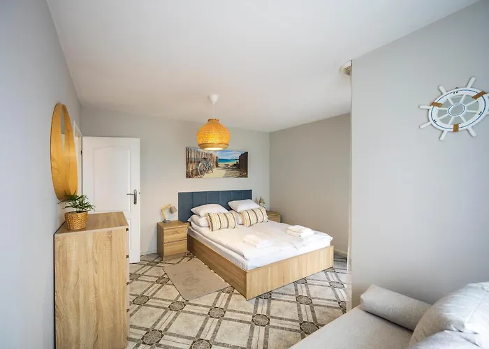 Reymonta 15 Surfingbird * Kołobrzeg